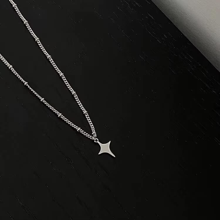 Y2K Star Silver Necklace