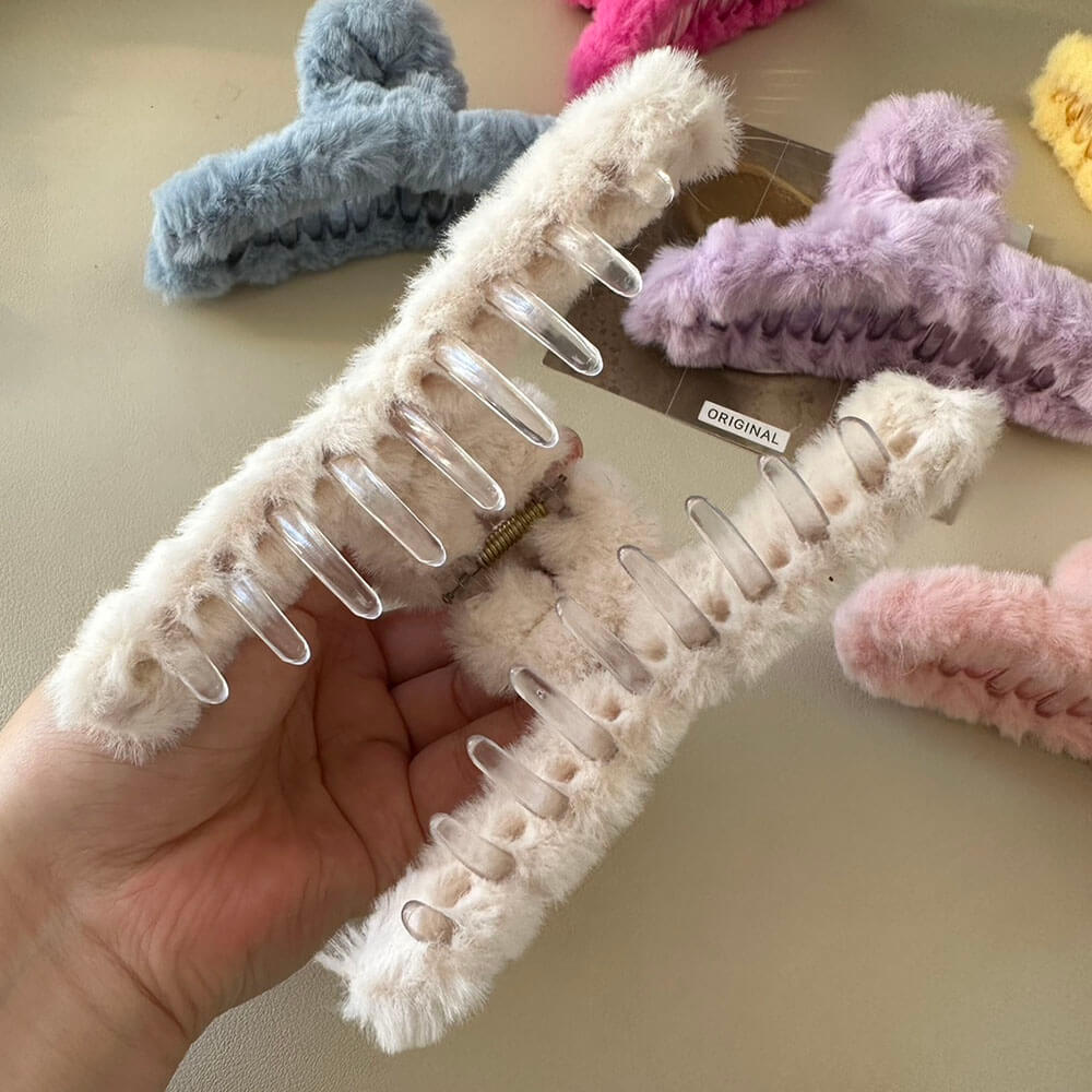 Soft Girl Plush Hair Claw